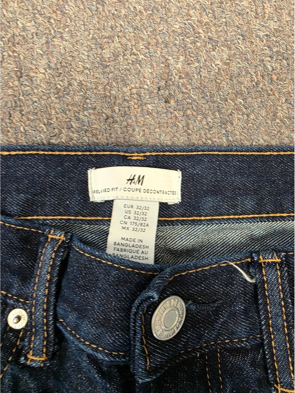 H&M Relaxed Fit Dark Blue Denim Jeans Size 32/32